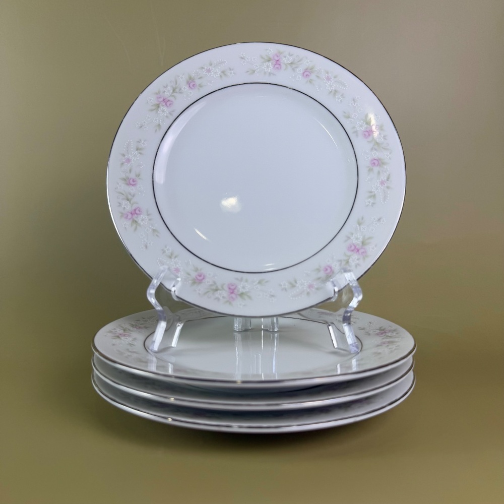 Vintage Maria Y&Y Fine Porcelain Dessert Plates – Set of 4, Japan, 6.5" - Picture 2 of 13
